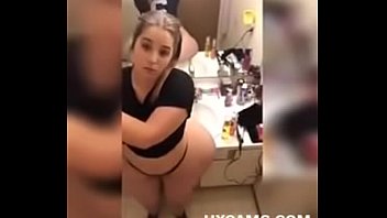 Huge ass selfie